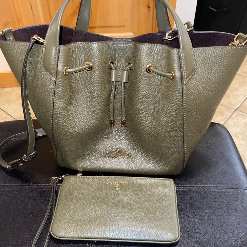Michael Kors set